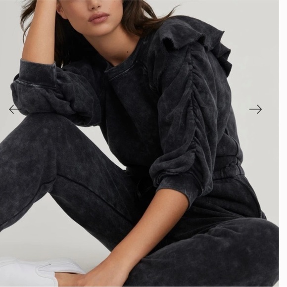 Something Navy Meghan Ruffle Sleeve Jumpsuit - Picture 2 of 11